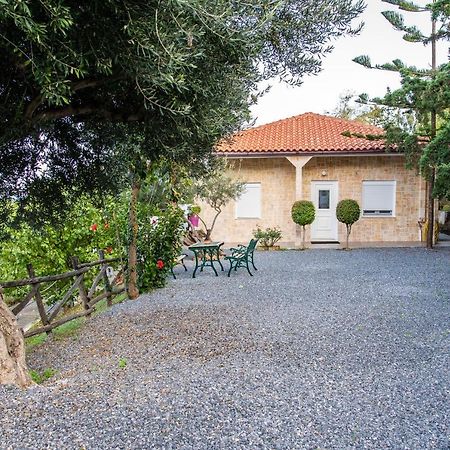 Chic & Spacious House In Rodia Heraklion Exterior photo